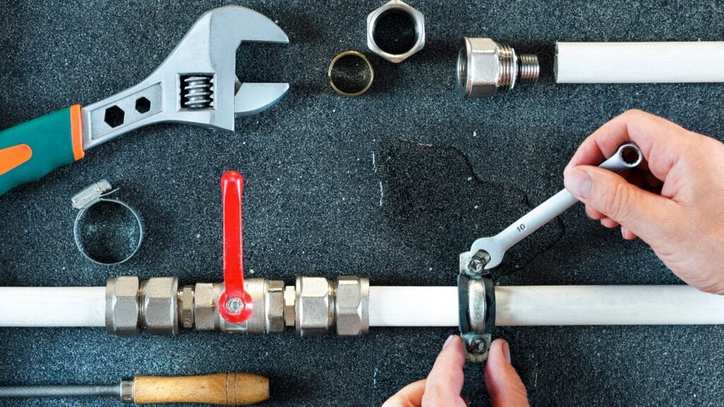 Plumbing tools and pipe fittings for Atlanta, Georgia plumbing repairs